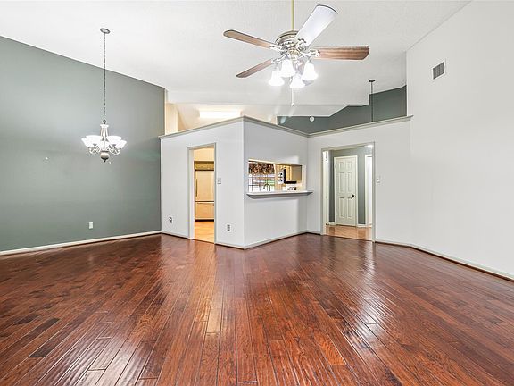 5th image of 3336 Thornwood Way