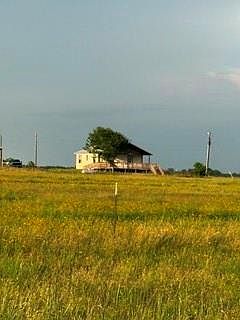 2nd image of 1240 Crooked Rd