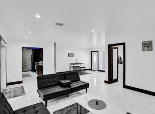 6900 Park St, Hollywood, FL 33024