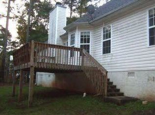 25 Line Creek Ln, Sharpsburg, GA 30277