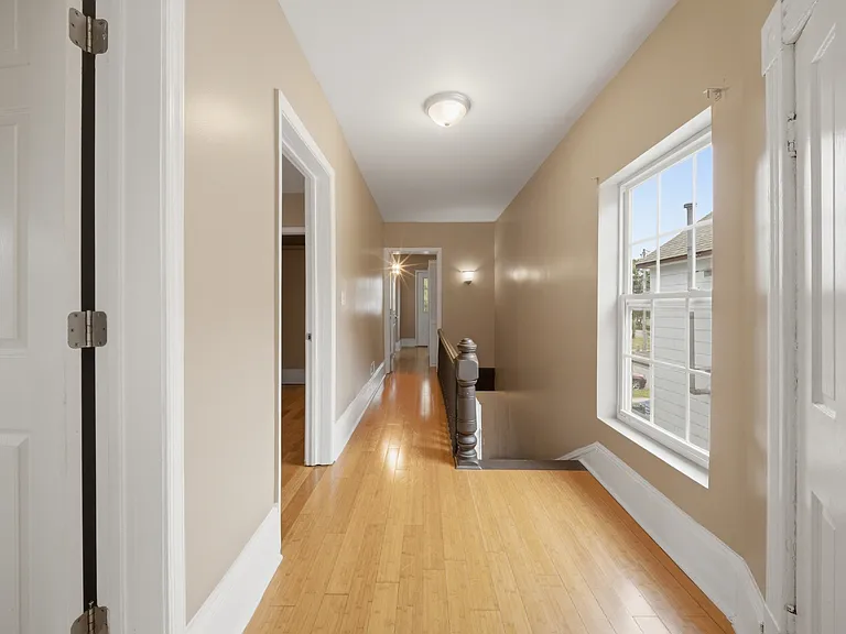 315 Blair Ave — Photo 8
