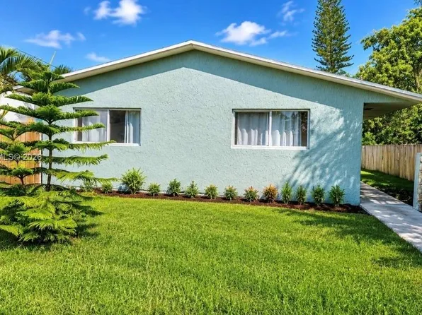 2411 Thomas St, Hollywood, FL 33020
