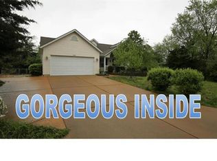206 Blueberry Dr, De Soto, MO 63020