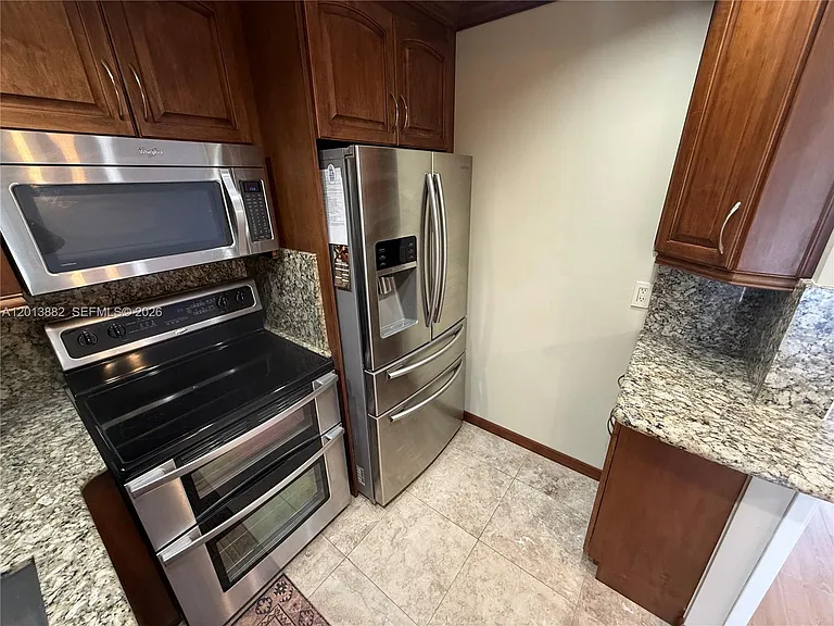 170 Cypress Club Dr #733 — Photo 8