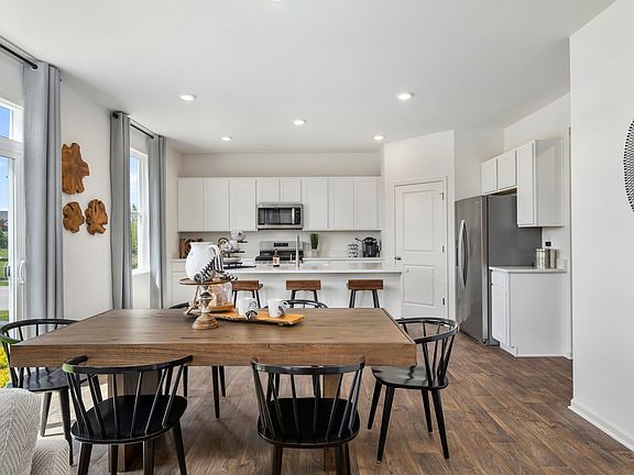 7th image of this home