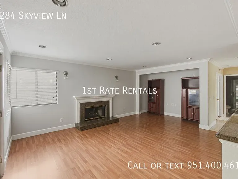 3284 Skyview Ln — Photo 6