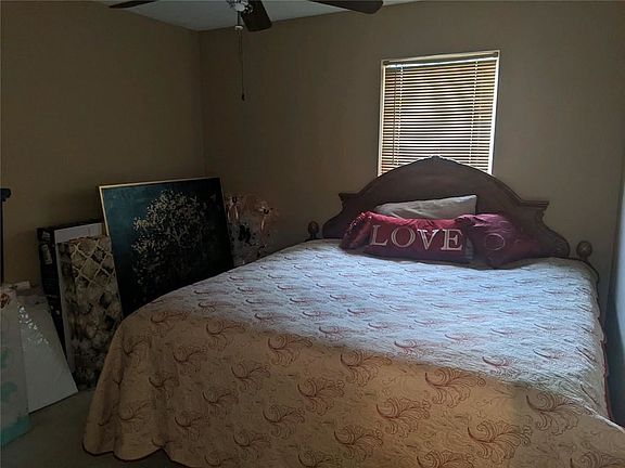 5th image of 1852 Woodmont Dr
