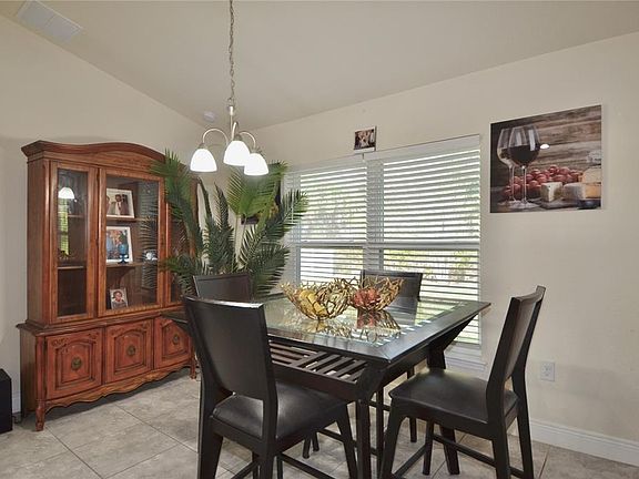 5th image of 2266 Minerva Rd
