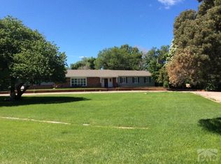 317 La Vista Rd, Pueblo, CO 81005