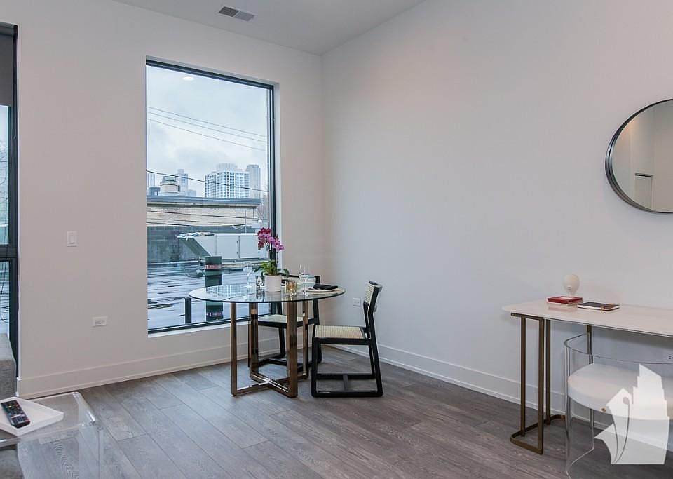 1st image of 855 N Larrabee St #1213