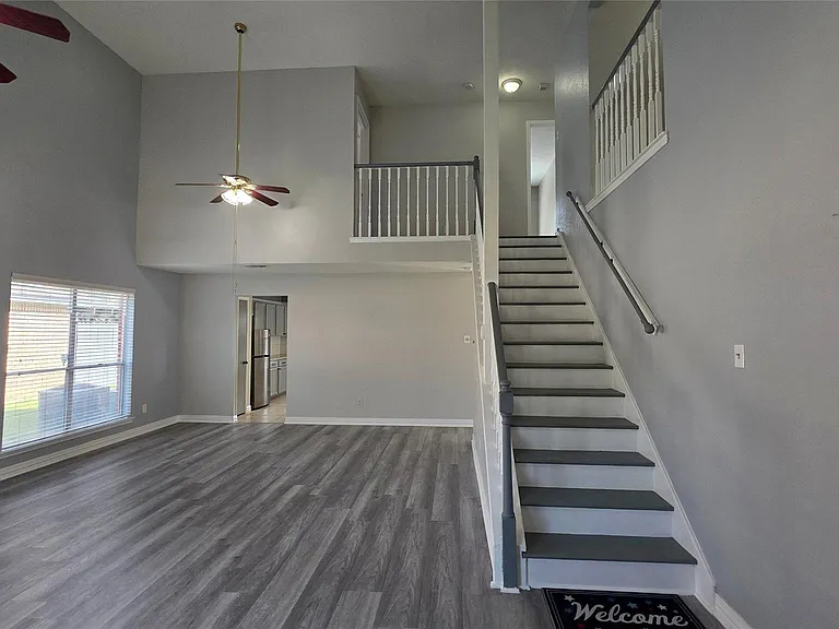 16403 Salinas Ln — Photo 5