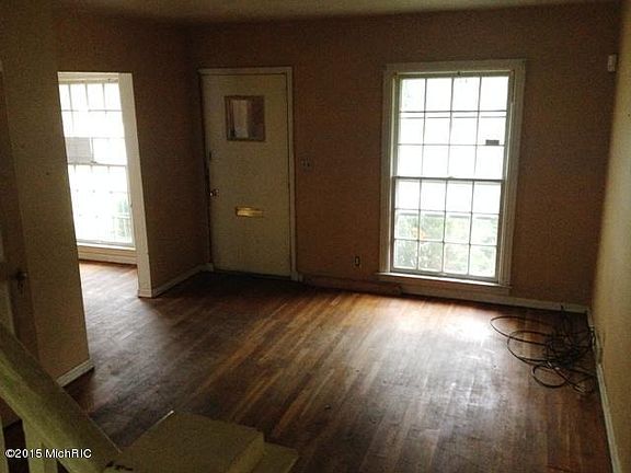 5th image of 1132 Dallas Ave SE
