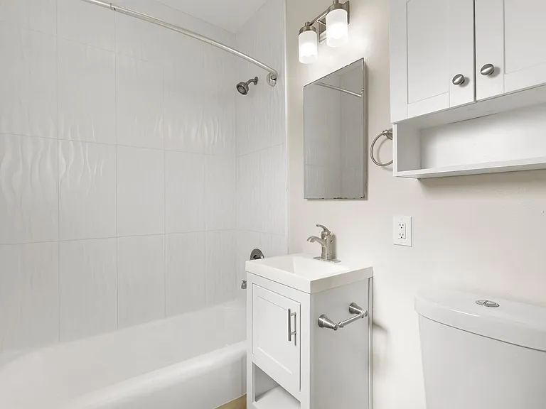715 Cohasset — Photo 28