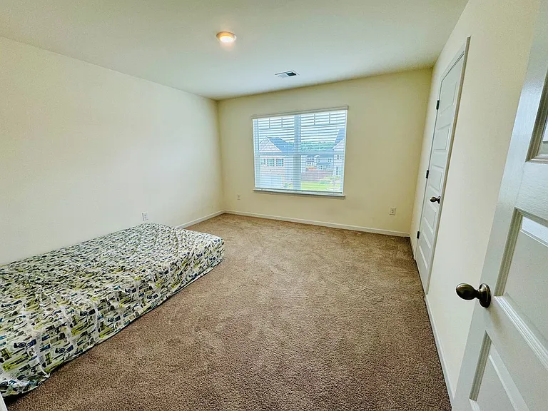 3369 English Elm Way — Photo 14