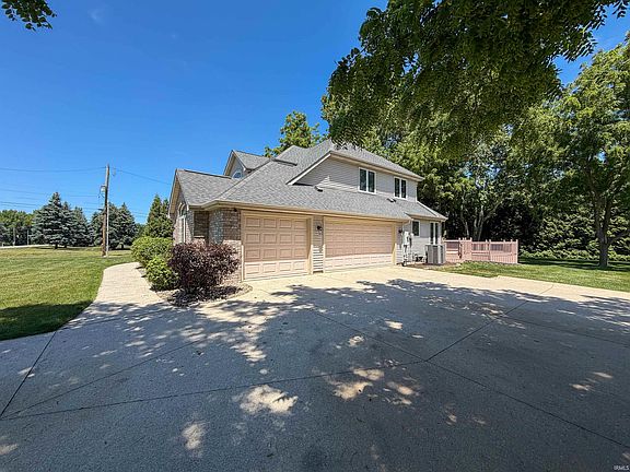 3rd image of 1341 Hartzell Rd