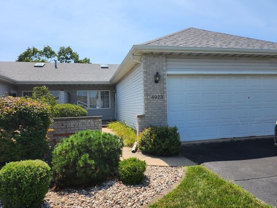 4923 W 93rd Ct, Crown Pt, IN 46307