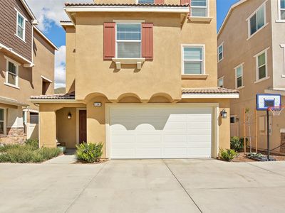 7341 Garnet Ridge Rd, Jurupa Valley, CA, 92509