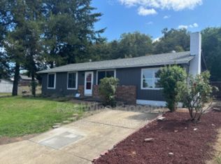 2169 Del Mar Dr, Roseburg, OR