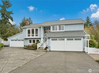 4220 192nd St SW, Lynnwood, WA 98036