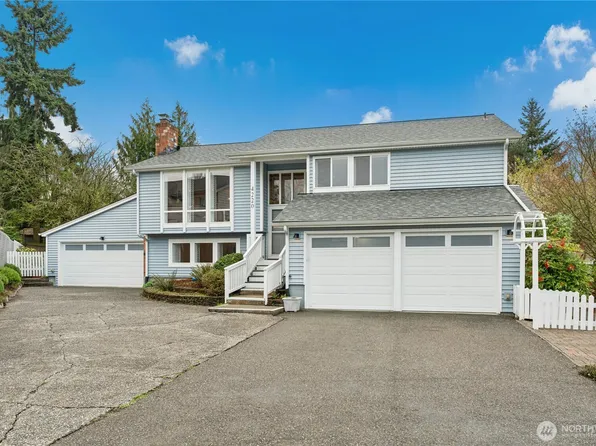 4220 192nd Street SW, Lynnwood, WA 98036