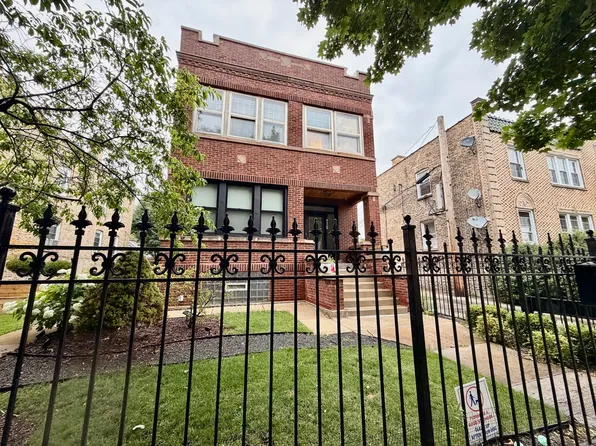 4120 W Barry Ave, Chicago, IL 60641