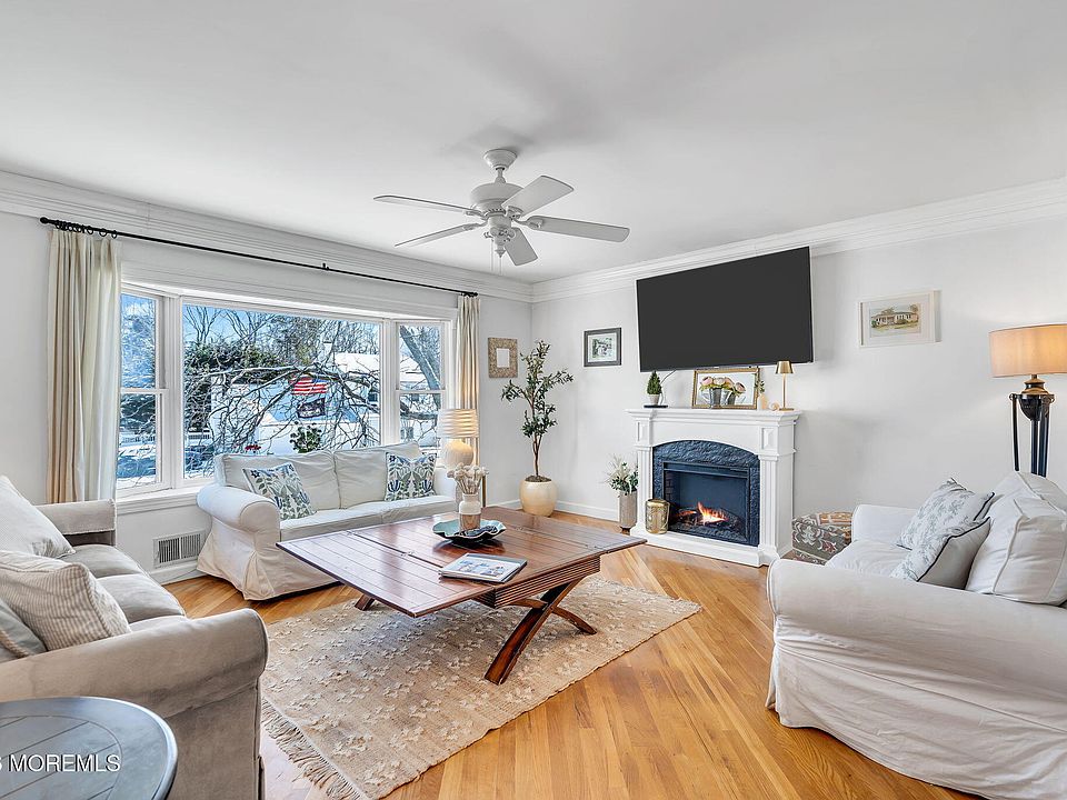 21 Cliffwood Drive, Neptune, NJ 07753 | Zillow