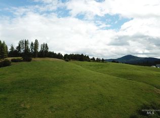 Highway 8, Deary, ID 83823