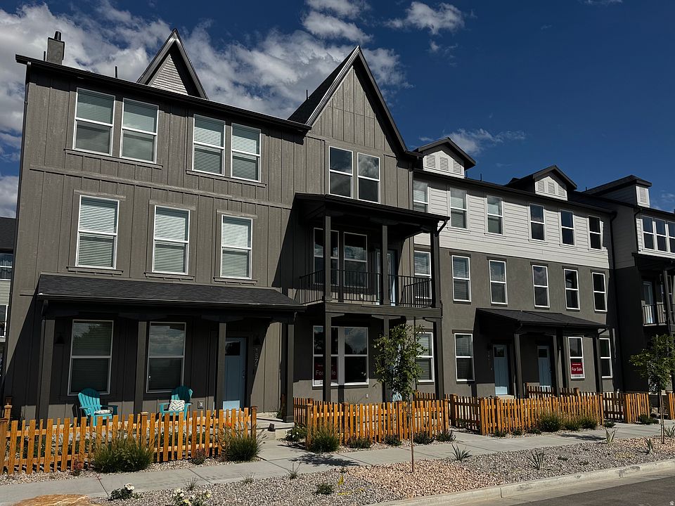 1st image of 1563 N 1875 W #233