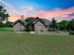 292 County Road 1326, Bridgeport, TX 76426