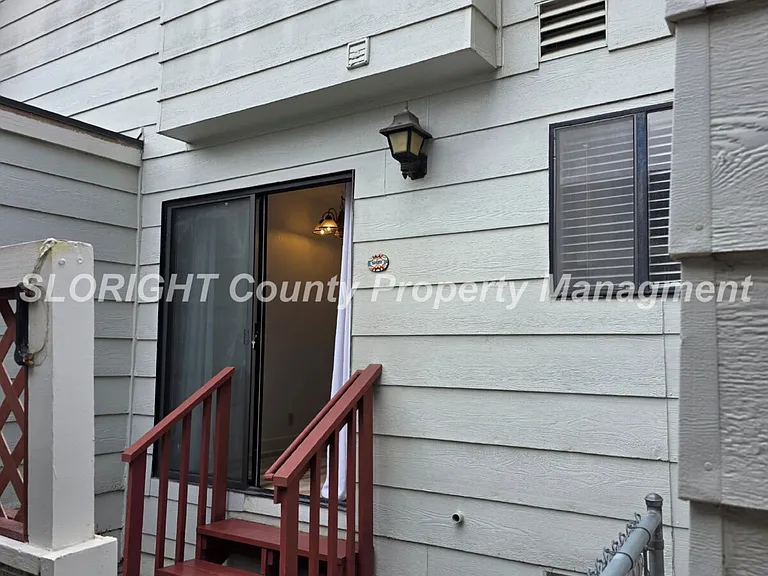 365 N Chorro St #D — Photo 2