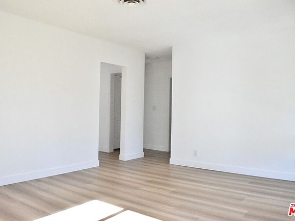 3rd image of 43640 Foxton Ave