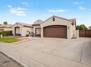 1813 W Goldfinch Way, Chandler, AZ 85286
