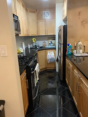 Rented by Douglas Elliman | media 31