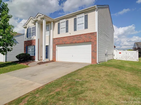 9805 Bayview Pkwy, Charlotte, NC 28216