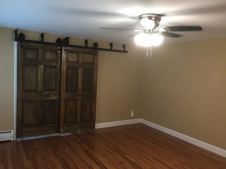 1026 W Lorain St — Photo 21