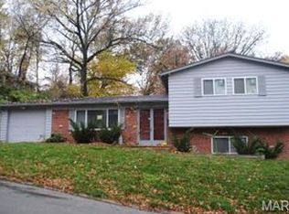 6630 Donald St, Saint Louis, MO 63121