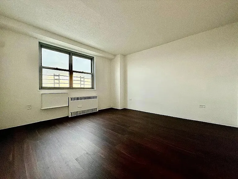 880 Colgate Ave #F15F — Photo 2