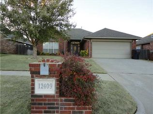 12409 SW 9th St, Yukon, OK 73099