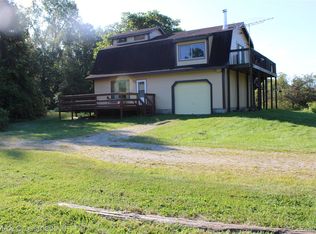 49765 Willis Rd, Belleville, MI 48111