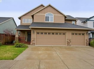 426 W Myrtlewood St, Newberg, OR 97132