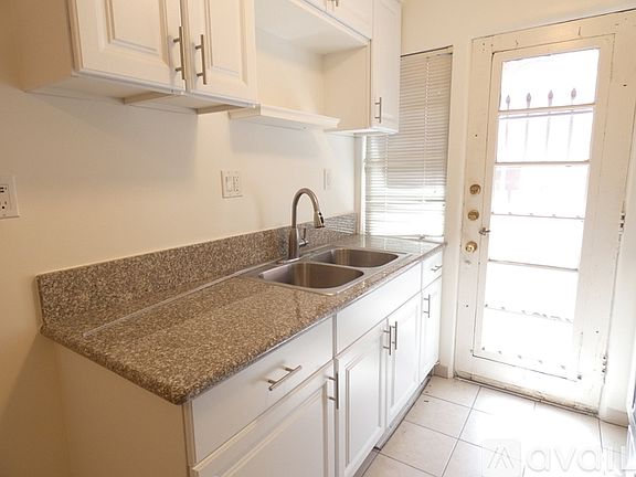 4th image of 1240 N Orange Grove Ave #1244-2