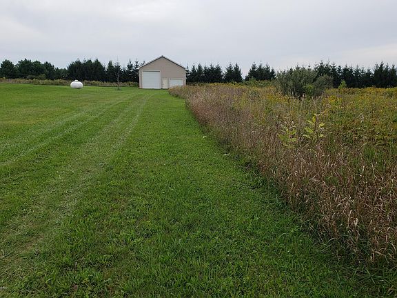 5th image of 5094 Emilee Dr