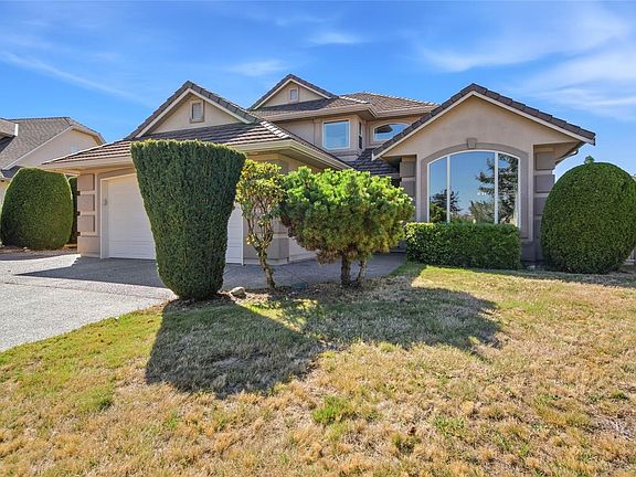 2nd image of 1096 Aery View Way