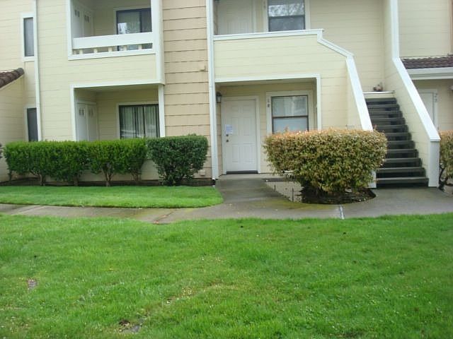 1st image of 1537 Pyrenees Ave #24