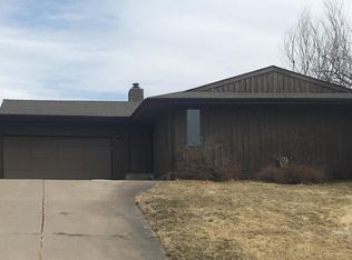 618 N Harrison Ave, Pierre, SD 57501