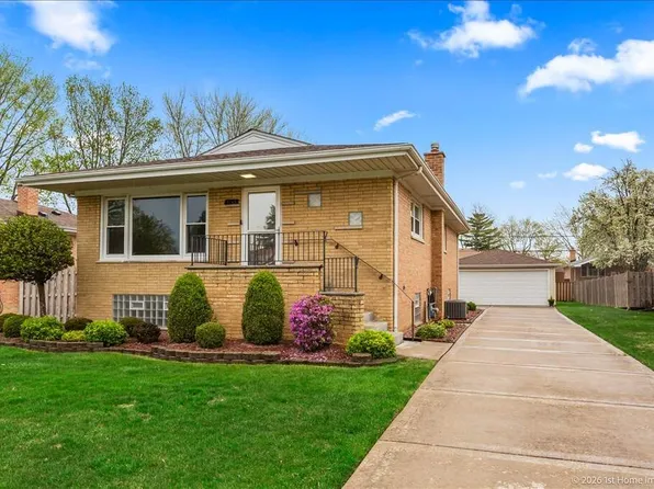 9013 Melvina Ave, Oak Lawn, IL 60453