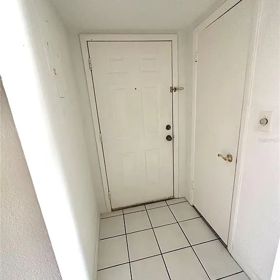 1452 Holden Ave #H8 — Photo 8