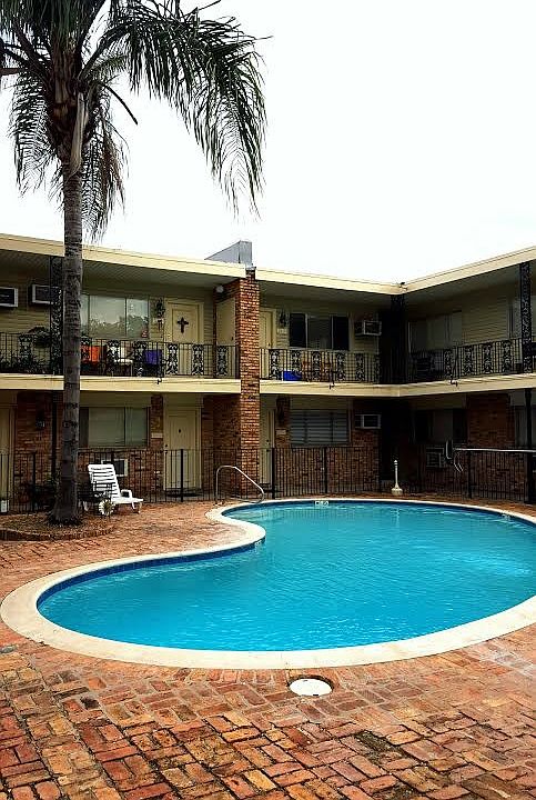 2nd image of 1401 Saint Andrew St APT 106