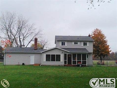 Back view of home.JPG