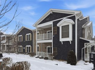 299 Northill Dr UNIT E, Buffalo, NY 14221